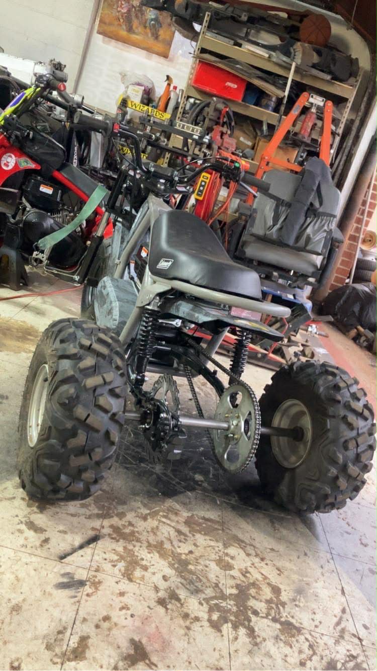 Coleman B200 / RB200/ RT200 Trike / Live Axle Kit