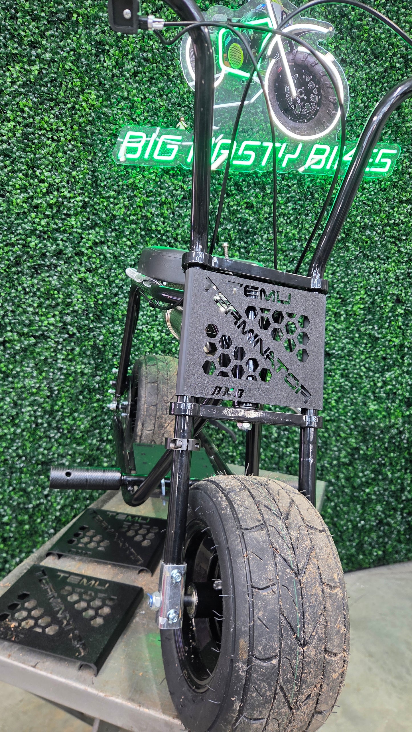 TEMU TERMINATOR Front Plate for Mototec Temu micro bikes
