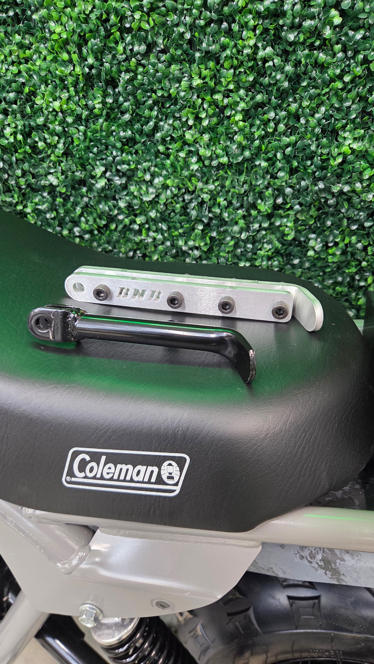 Coleman B200RSV Extended Kickstand