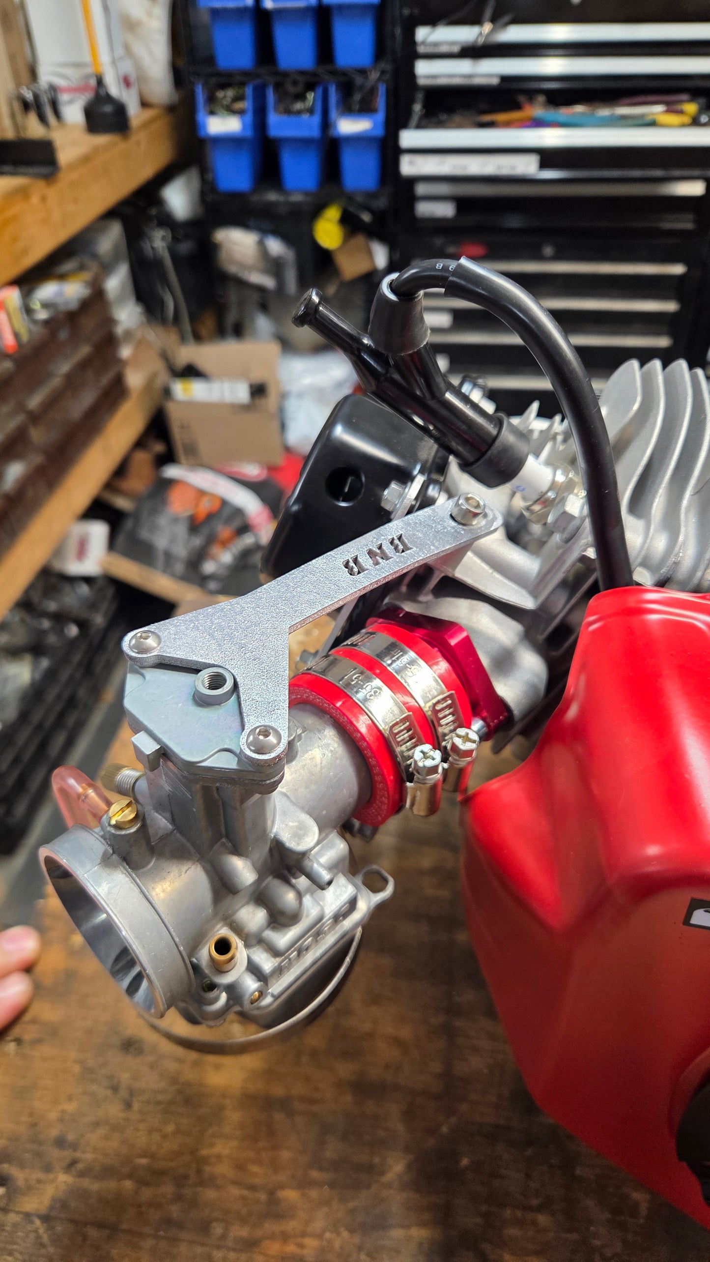 Universal PWK TMX Oko Koso Style Carb Brace Small Block 212 224 236 Predator Tillotson Ducar